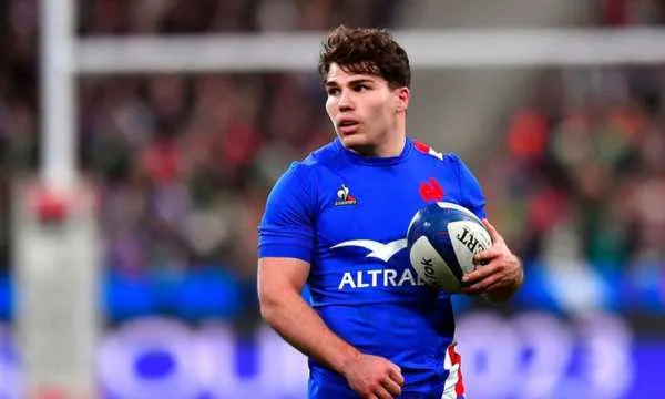 Why Antoine Dupont is the Best Rugby Player in the World Today